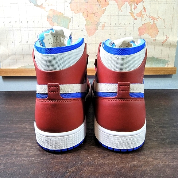 BRAND NEW Jordan 1 High Zoom Air CMFT Team Red Men's Size 10.5 - Picture 6 of 9